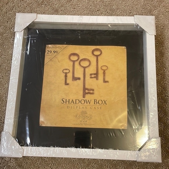 12X12” shadow box - Picture 1 of 4
